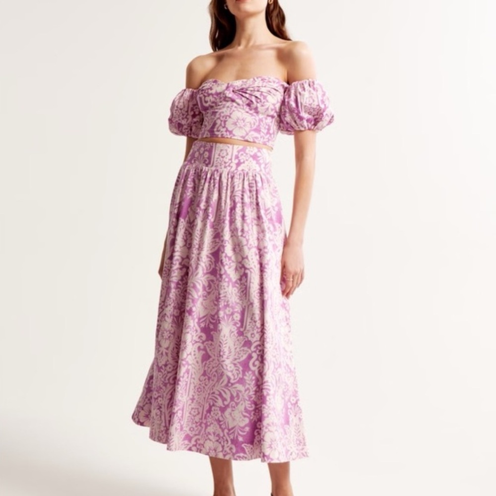 Abercrombie & Fitch Purple Floral A-Line Skirt and Top (set)
